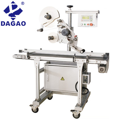 DG-CA2000型 自動(dòng)貼標(biāo)機(jī)、貼標(biāo)簽機(jī)